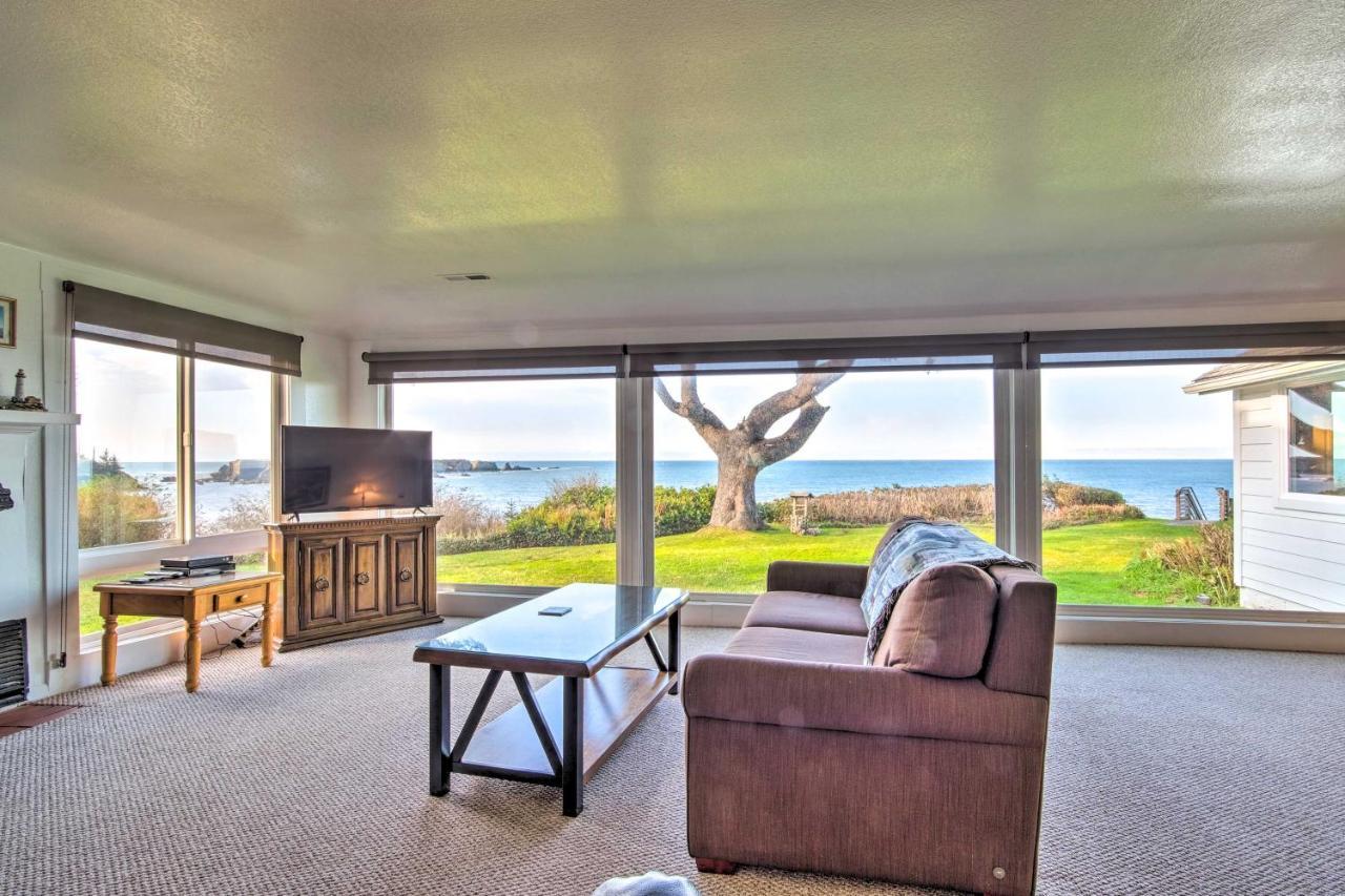 Cliffside Lighthouse Beach Home With Ocean View Coos Bay Exterior photo